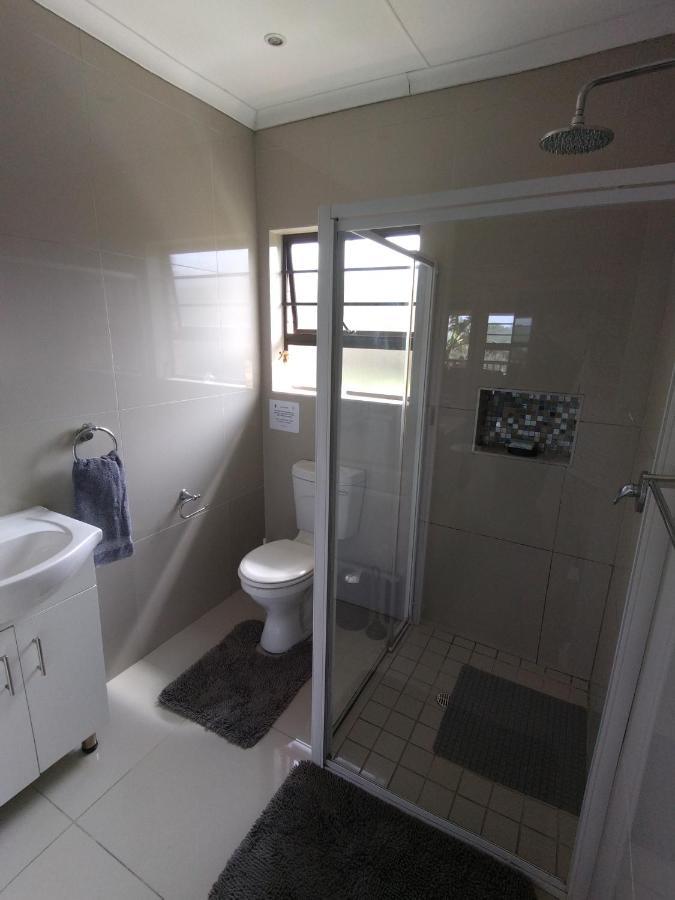 2 Bedroom Guest Suite At A-Frame Glengariff Beach Glen Eden Exterior photo